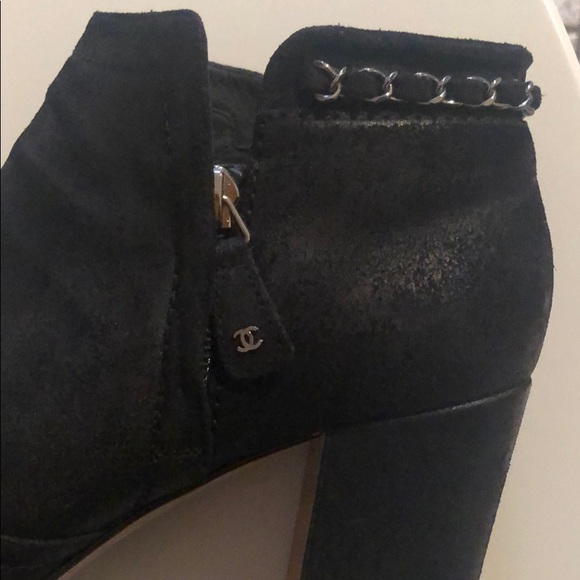CHANEL Black chunky heel booties worn size10.5 - Picture 3 of 7